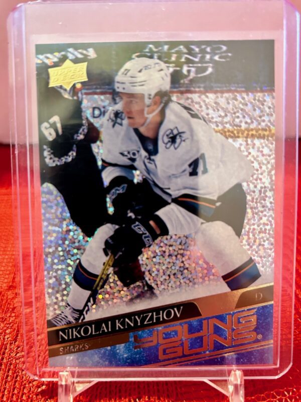 2020-21 Upper Deck Speckled Foil Rainbow Young Guns #492