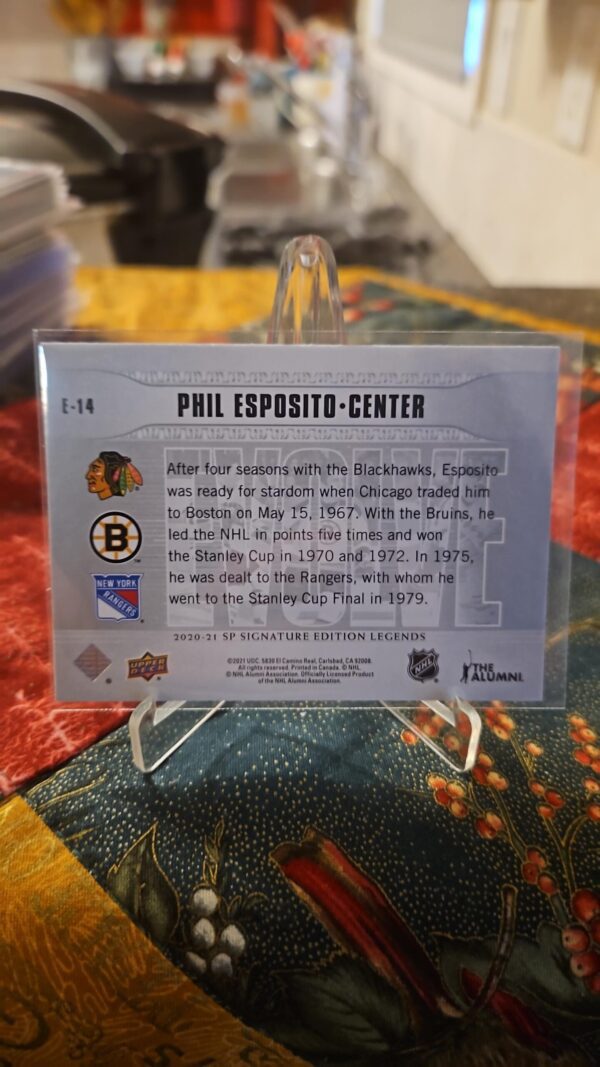 2020-21 SP Signature Editions Legends Evolve #E-14 Phil Esposito - Image 2