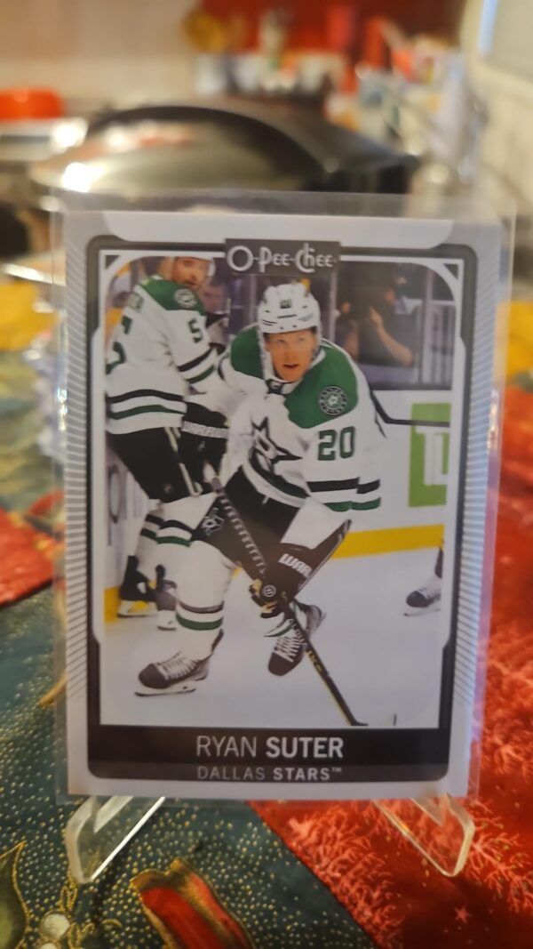 2021-22 O-pee-chee Update Base #610 Ryan Suter