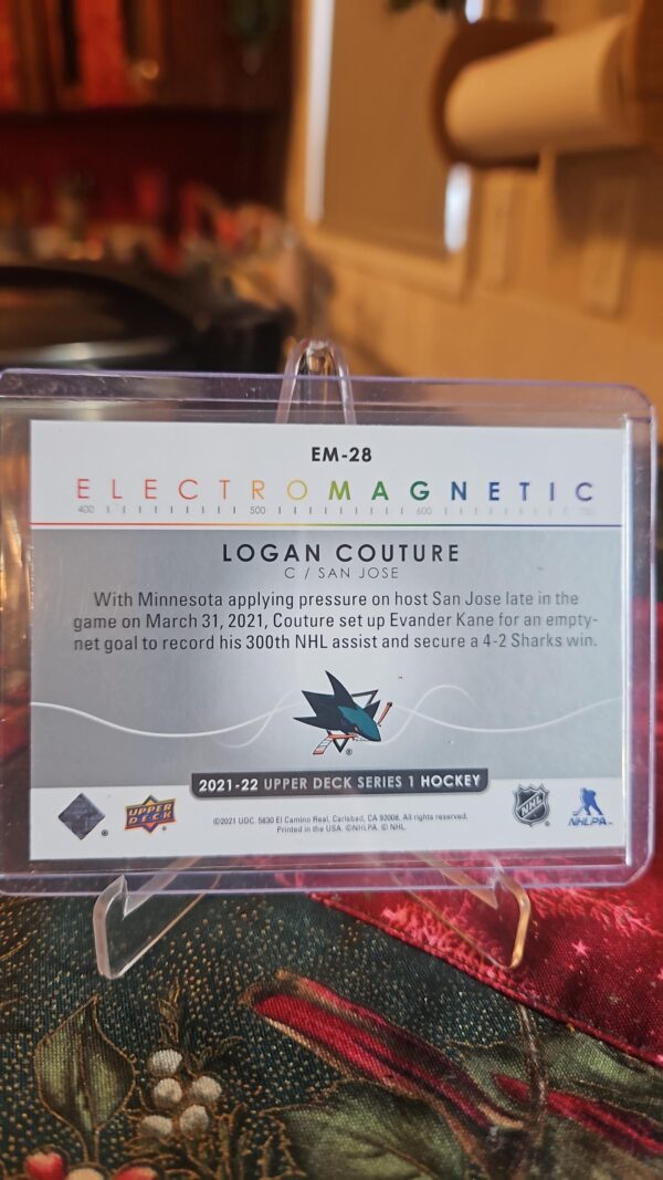 2021-22 Upper Deck Series 1 Electro Magnetic Logan Couture #EM-28 - Image 2