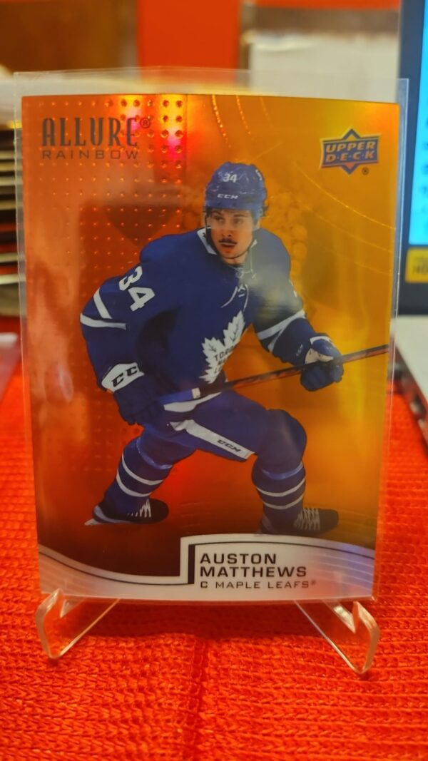 2021-22 Upper Deck Allure Red/Orange Auston Matthews #r-86