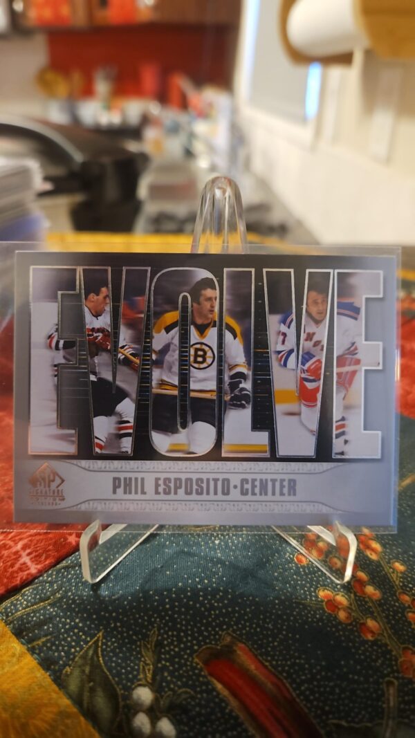 2020-21 SP Signature Editions Legends Evolve #E-14 Phil Esposito