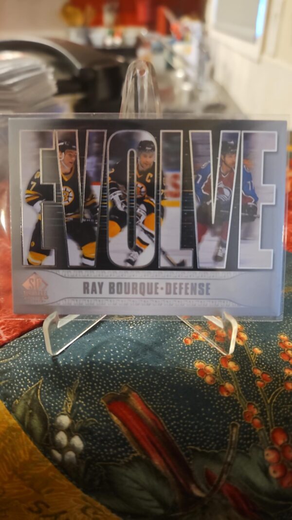 2020-21 SP Signature Legends Evolve #e-20 Ray Bourque
