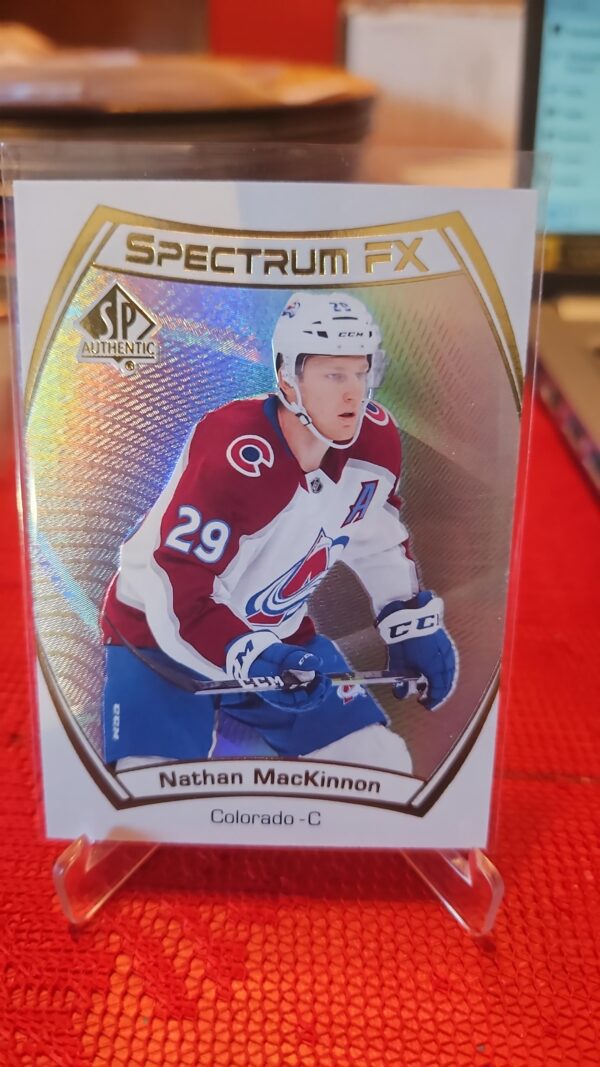 2021-22 Sp Authentic Spectrum Fx Nathan Mackinnon #s-35