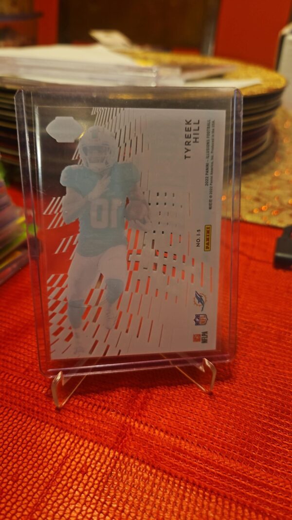 2022 Panini Illusionists #1-5 Tyreek Hill - Image 2