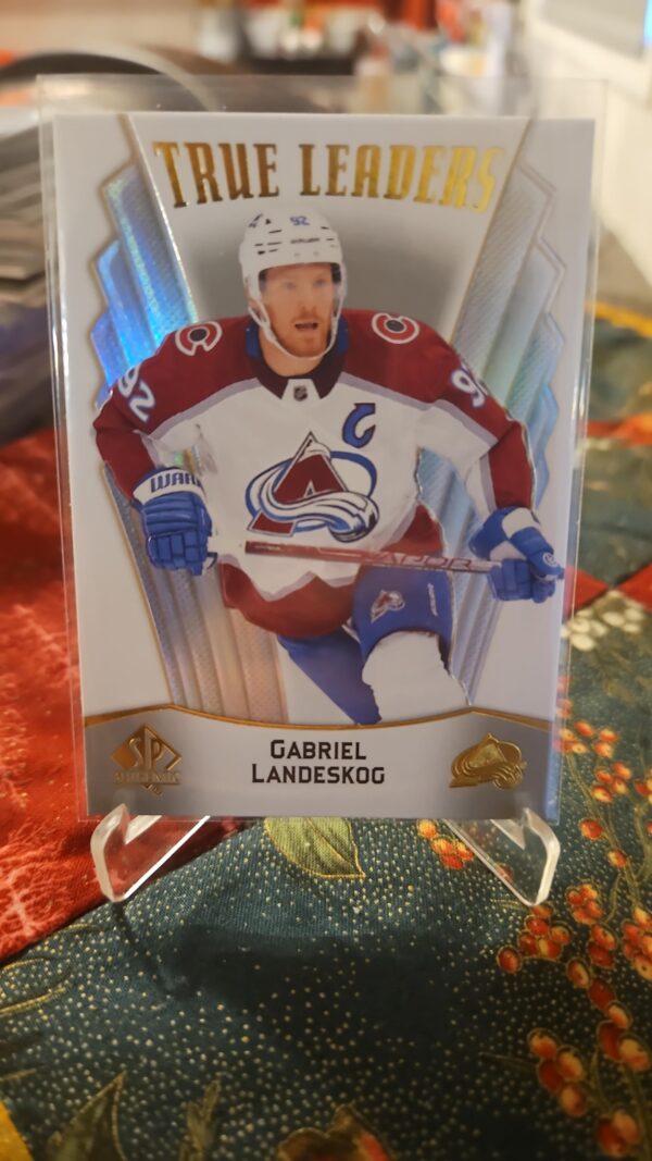 2021-22 Upper Deck SP Authentic True Leaders #tl-4