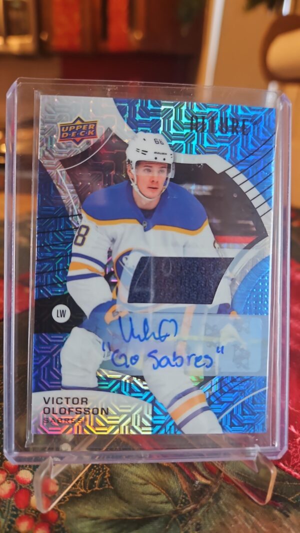 2021-22 Upper Deck Allure Auto Patch Victor Olofsson 01/25 #51