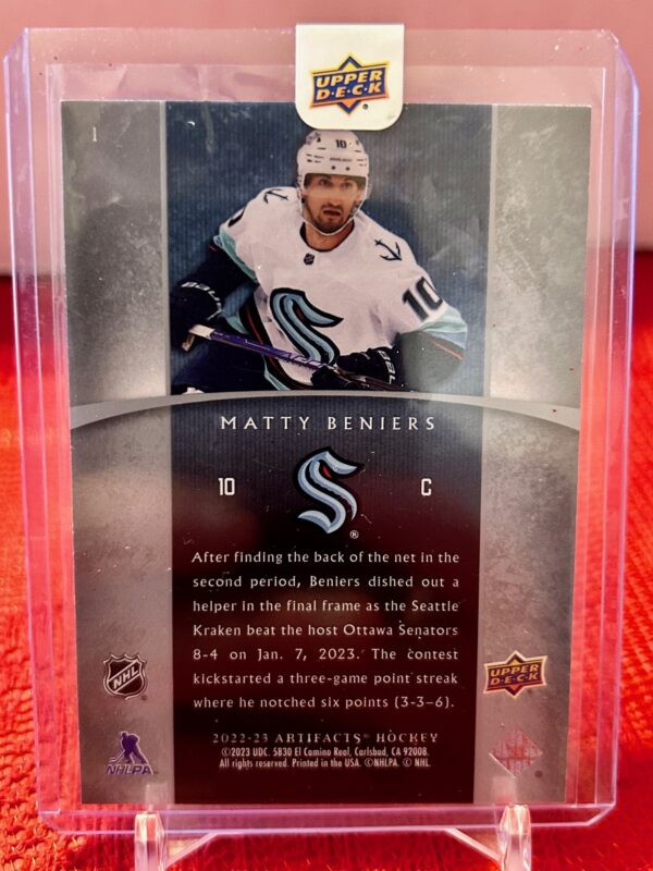 2022-23 Upper Deck Artifacts Rookie /999 Matty Beniers #1 - Image 2