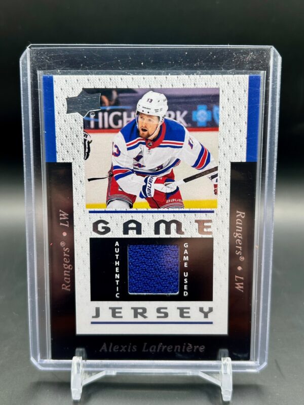 21-22 Upper Deck Game Jersey 25th Anniversary Achievement card #GJ25-3
