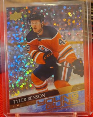 2020-21 Upper Deck Series 1 Young Guns Rainbow Speckled Foil Tyler Benson rookie card #218, Edmonton Oilers, rare parallel, hockey collectible