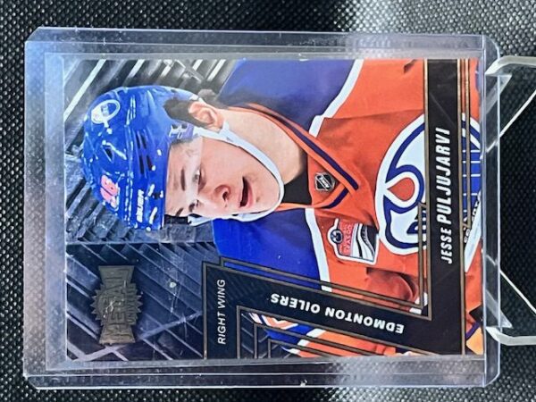 2016-17 Fleer Showcase Metal Rookie Jesse Puljujarvi #MU-32