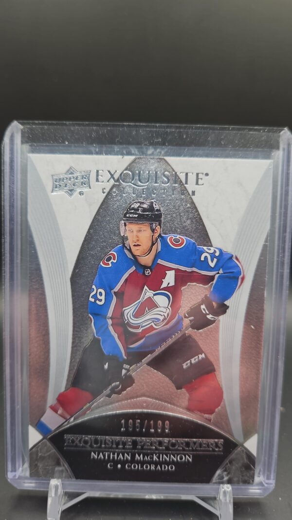 2020-21 Upper Deck Exquisite Nathan MacKinnon Performers Silver /199