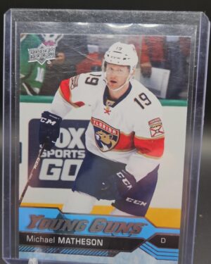 Michael Matheson 2016-17 Upper Deck Series 1 Young Guns #241 rookie card