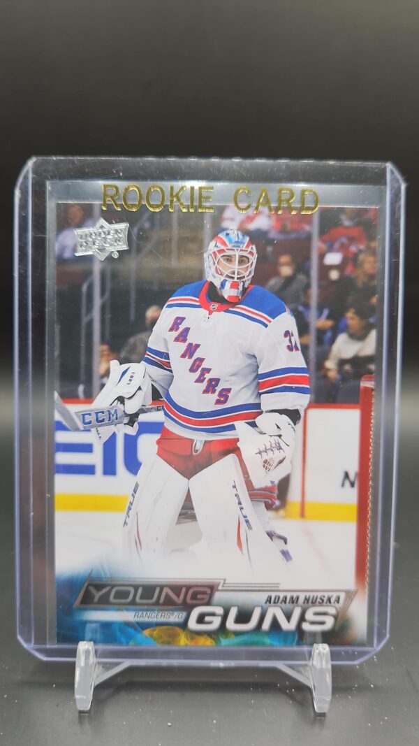 2022-23 Upper Deck Series 2 Young Guns Adam Huska #492