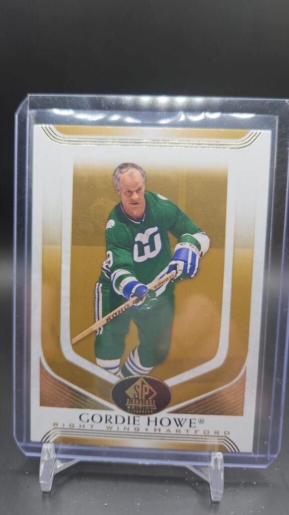 2020-21 Upper Deck SP Signature Edition Legends Gold Gordie Howe #301 Detroit Red Wings / Hartford Whalers