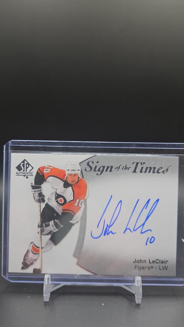 2021-22 Upper Deck SP Authentic John LeClair Sign Of The Times Auto