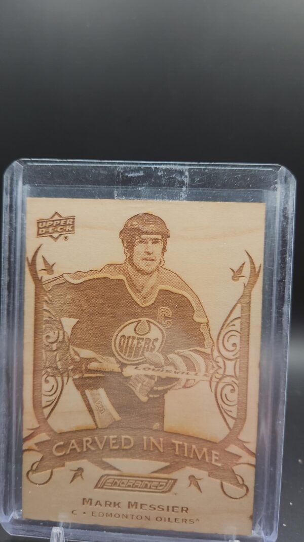 2019-20 Upper Deck Engrained Carved in Time Mark Messier CT-16 acetate insert card front, New York Rangers