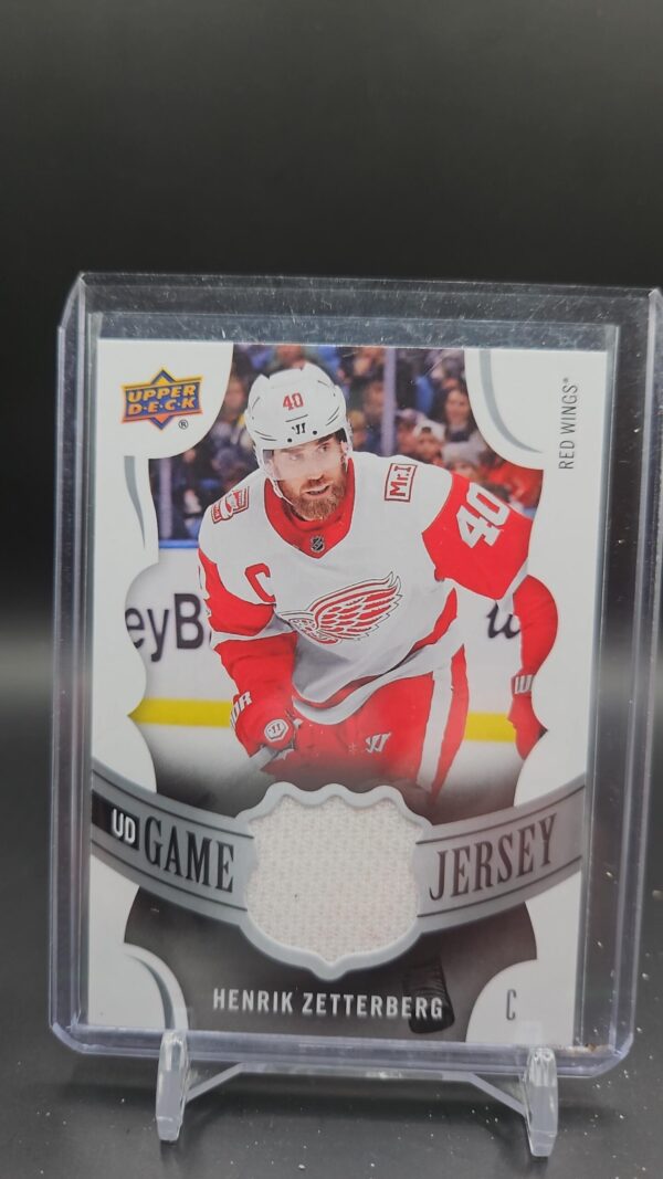 2018-19 UPPER DECK HENRIK ZETTERBERG Series 1 GJ-HZ UD GAME USED JERSEY