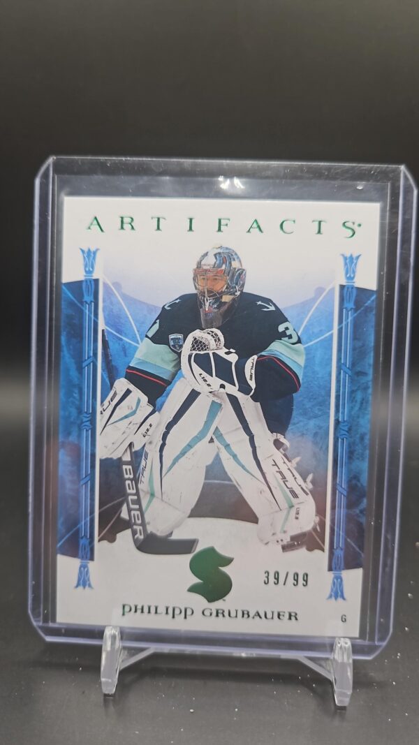 2022-23 Upper Deck Artifacts Green Philipp Grubauer #142 /99