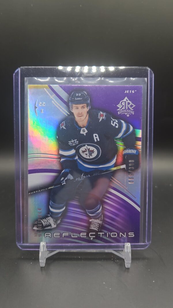 2020 Extended Series Triple Dimensions Reflections Amethyst /300 Mark Scheifele
