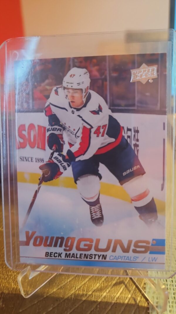 2019-20 Upper Deck Series 2 #480 Beck Malenstyn Young Guns Rookie Card