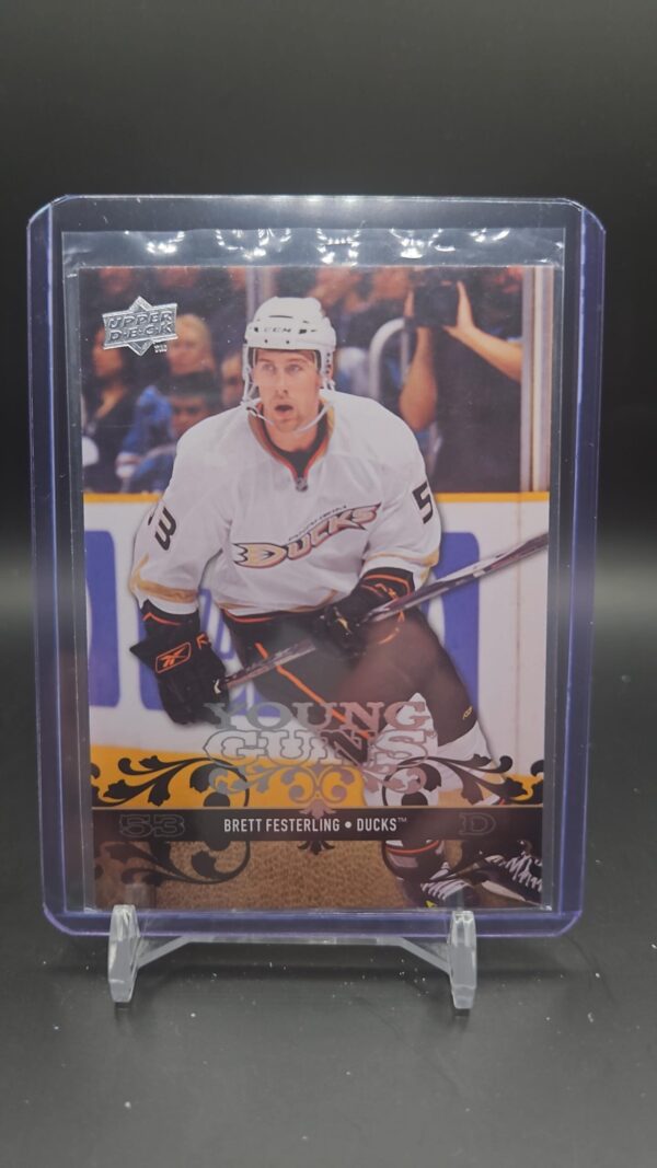 2008/09 UD SERIES 2 BRETT FESTERLING YOUNG GUNS ROOKIE #452