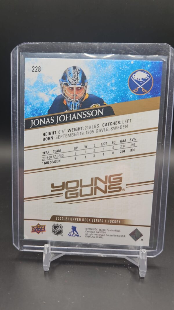 2020-21 UD Series 1 Jonas Johansson Speckled Rainbow Foil Young Guns Buffalo Sabre - Image 2