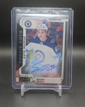 2018-19 O-Pee-Chee Platinum Update Rookie Auto Sami Niku #R-SN, Mint condition, Winnipeg Jets, on-card autograph, top collectible NHL rookie card.