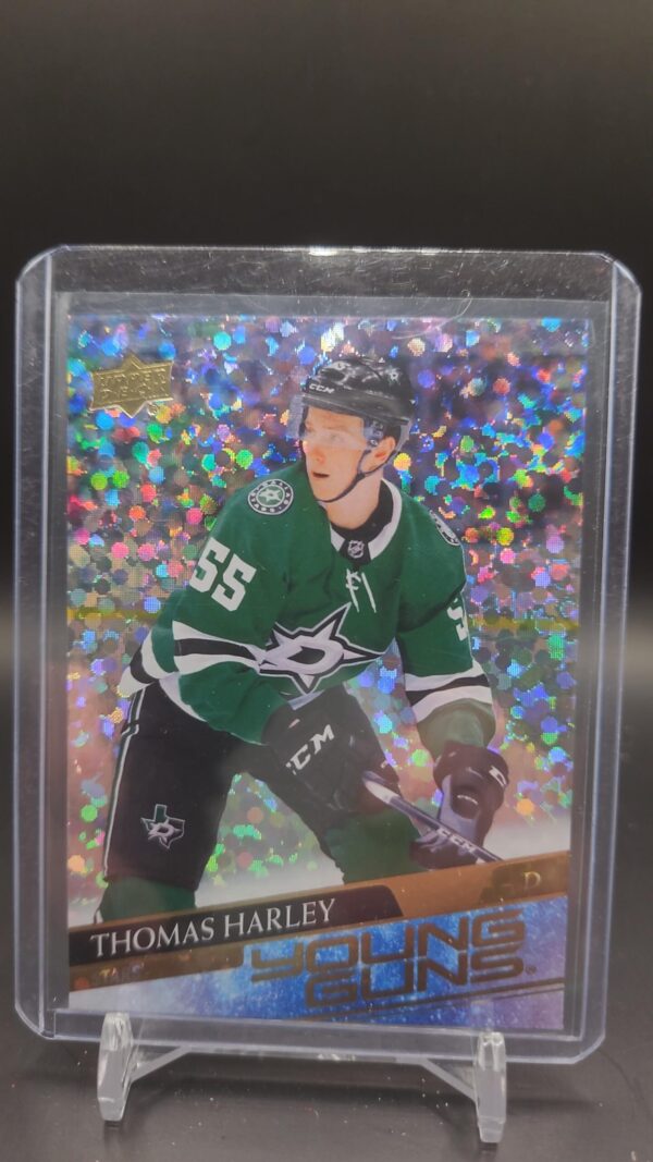 2020-21 Upper Deck Young Guns Rainbow Speckled Foil Thomas Harley #227 hockey card front