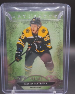 2020-21 Upper Deck Artifacts David Pastrnak /499 Boston Bruins #132