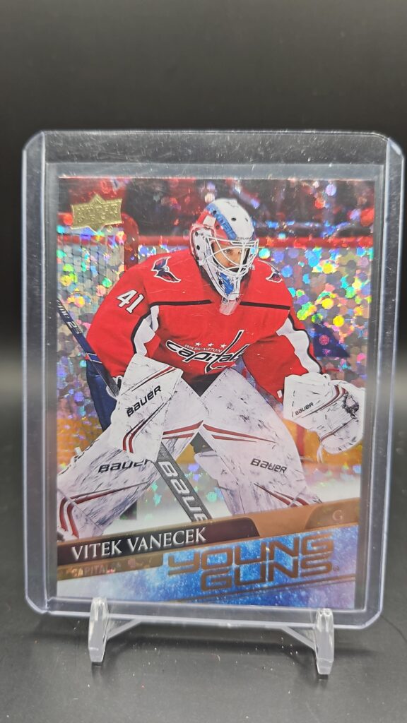 2020-21 Upper Deck Young Guns Speckled Rainbow Foil #211 Vitek Vanecek Rookie Washington Capitals