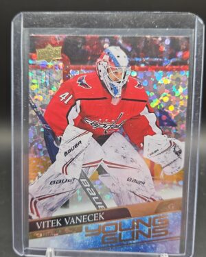 2020-21 Upper Deck Young Guns Speckled Rainbow Foil #211 Vitek Vanecek Rookie Washington Capitals