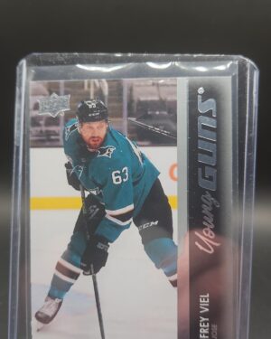 2021-22 Upper Deck Series 1 Jeffrey Viel Young Guns #233 Rookie