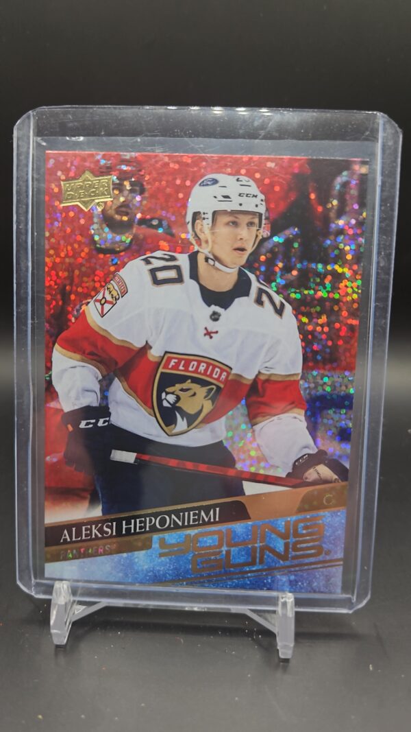 2020 Extended Series Young Guns Speckled Rainbow Foil Aleksi Heponiemi Rookie RC