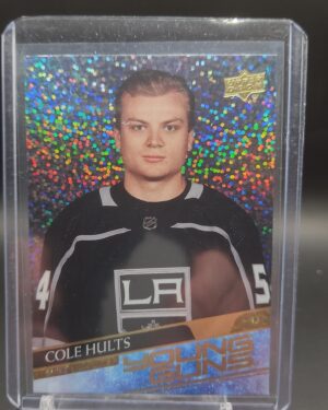 2020-21 Upper Deck Extended Series Young Guns Speckled Rainbow Foil Cole Hults rookie card #724, Mint condition, Los Angeles Kings, top collectible NHL rookie card.