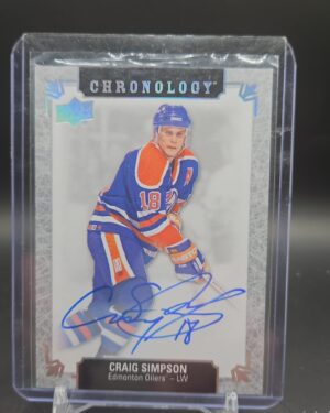2018-19 Upper Deck Chronology Franchise History Autograph card #FH-ED-CS featuring Craig Simpson of the Edmonton Oilers, a premium hard-signed auto highly sought after by NHL collectors.