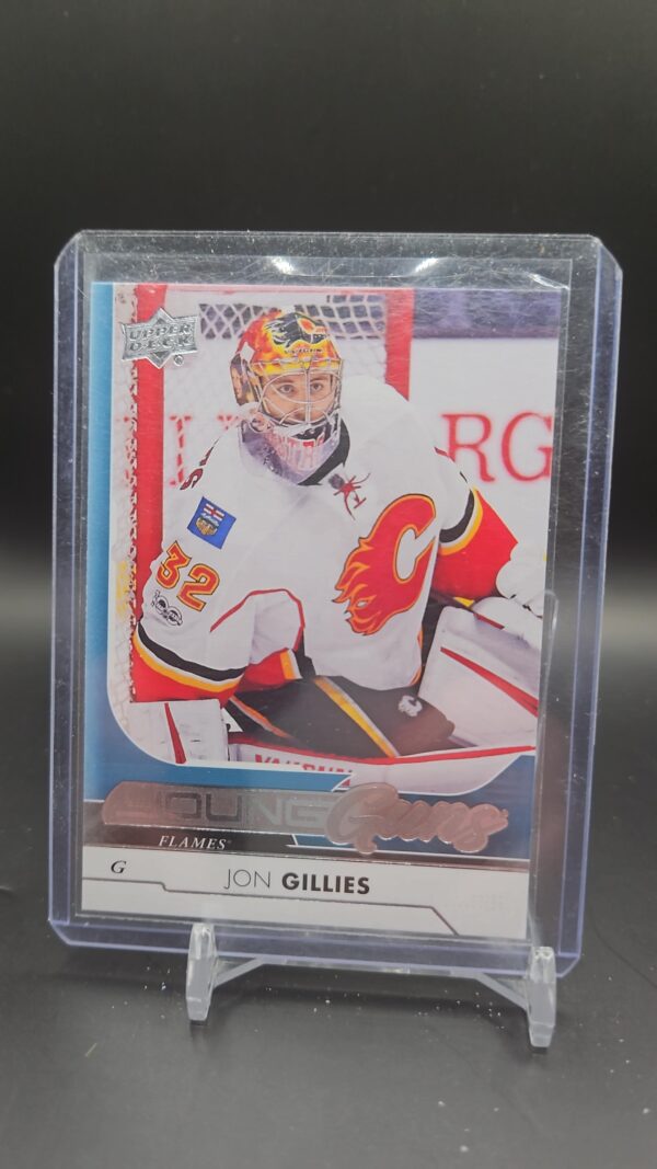 Jon Gillies 2017-18 Upper Deck Series 1 Young Guns #206 Flames