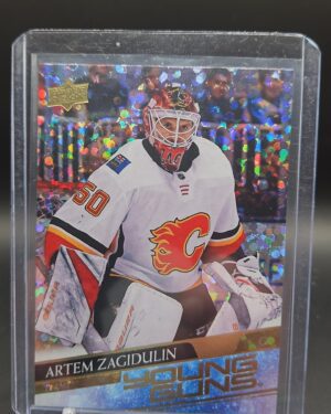 Artem Zagidulin Upper Deck Series 1 Young Guns Speckled Rainbow Foil 2020-21 rookie card #244