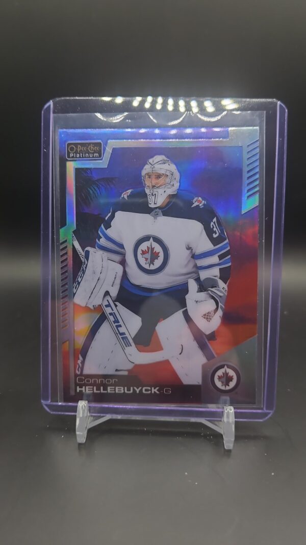 2020-21 O-Pee-Chee Platinum SUNSET Connor Hellebuyck #114