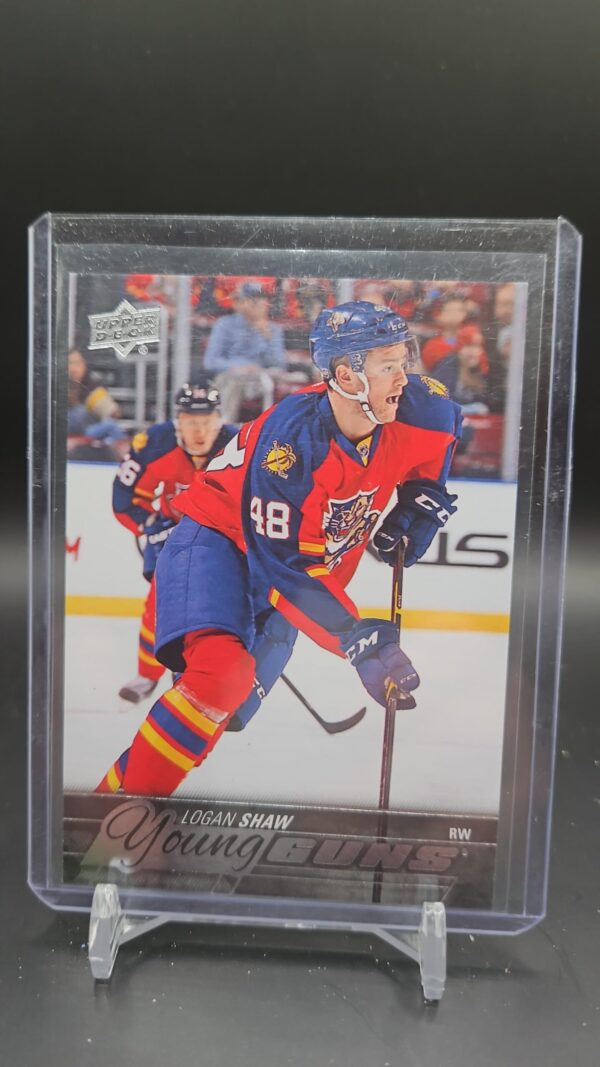2015-16 Upper Deck Series 2 Young Guns Logan Shaw #454 Rookie
