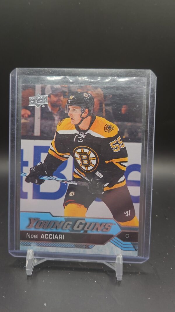 2016-17 Upper Deck Young Guns Rookie #238 Noel Acciari Boston