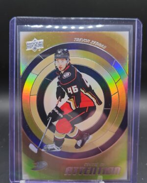 2022-23 Upper Deck Series 1 Centre of Attention #CA-4 Trevor Zegras