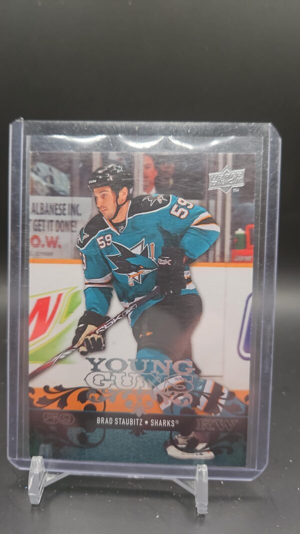 2008-09 Upper Deck Series 2 Young Guns Brad Staubitz #491