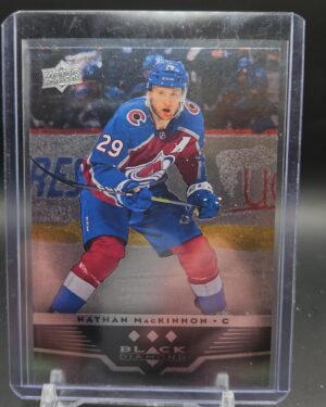 2021-22 Upper Deck Extended Series Black Diamond Retro #BD-32 Nathan MacKinno