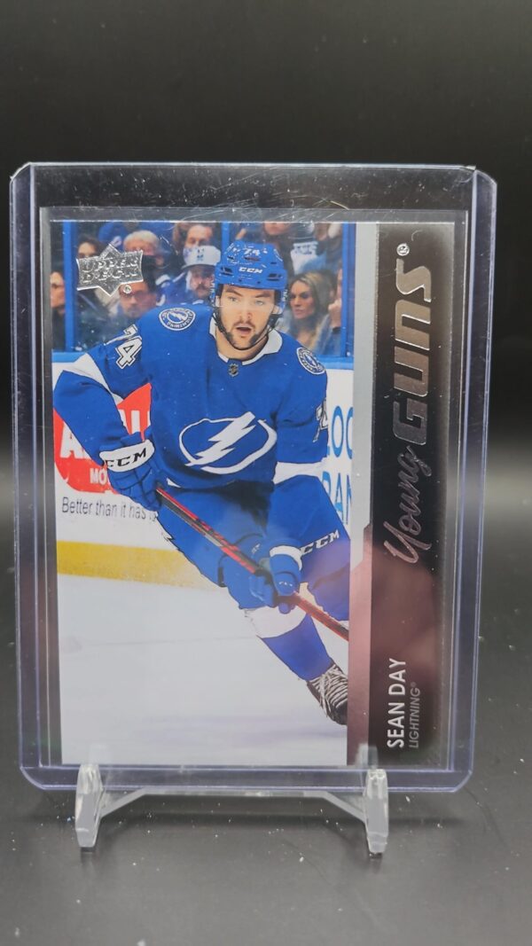 2021-22 Upper Deck Extended Series Young Guns Sean Day #709