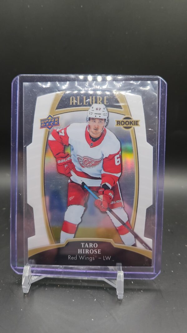 2019-20 Upper Deck Allure White Rainbow #75 Taro Hirose