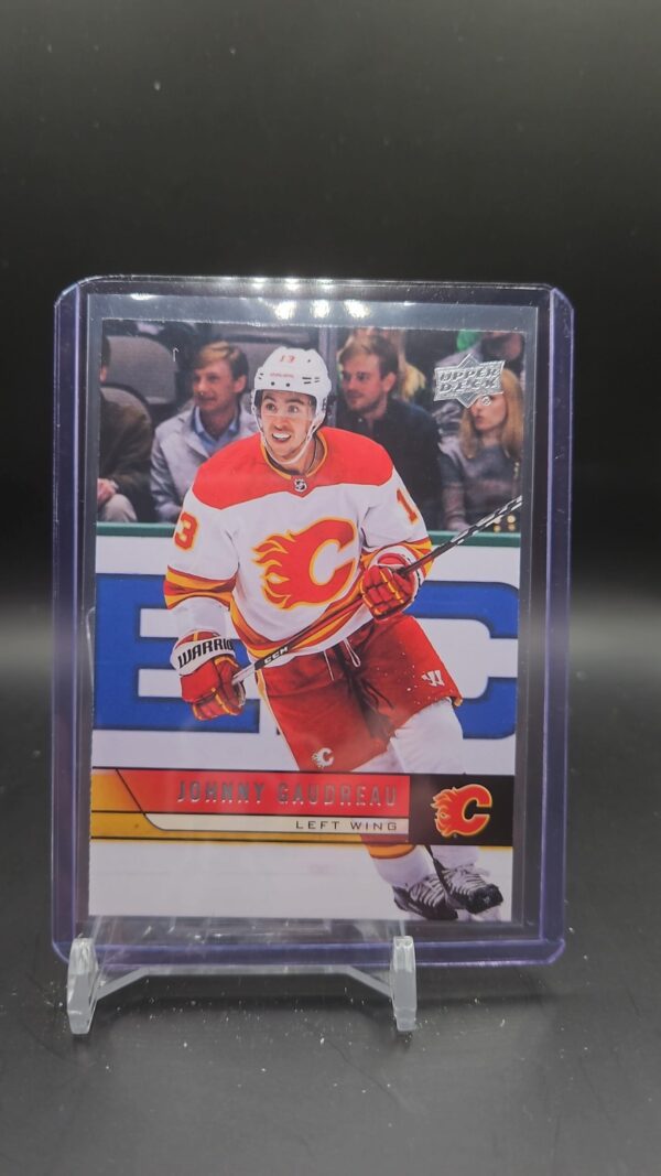 2021-22 Upper Deck 2006-07 Retro Johnny Gaudreau #T-11 Calgary Flames