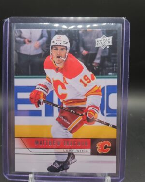 2021-22 Upper Deck Extended Series 2006-07 Upper Deck Retro T-10 Matthew Tkachuk