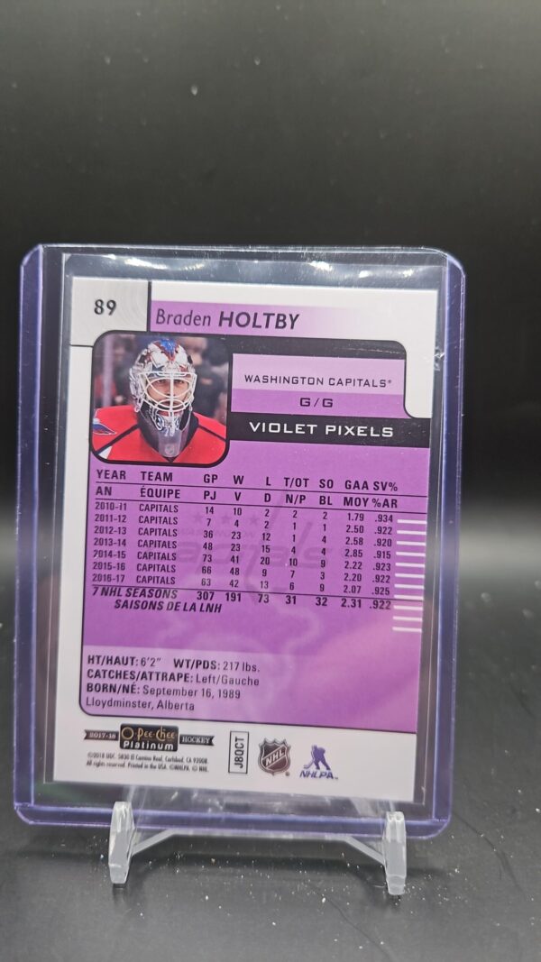 2017-18 O-Pee-Chee Platinum Violet Pixels Braden Holtby #89 - Image 2
