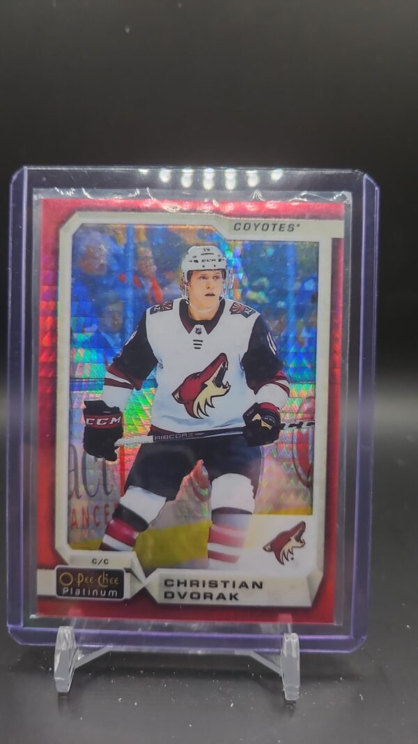 2018-19 O-Pee-Chee Platinum Red Prism /199 Christian Dvorak #41